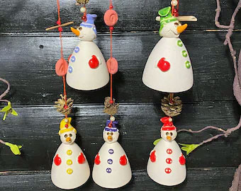 Schneemann Windglöckchen mit Ornamentseil lang Schneemann Windglöckchen mit Ornamentseil lang