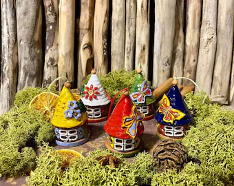 mini Windglckchen Haus mit Spitzdach